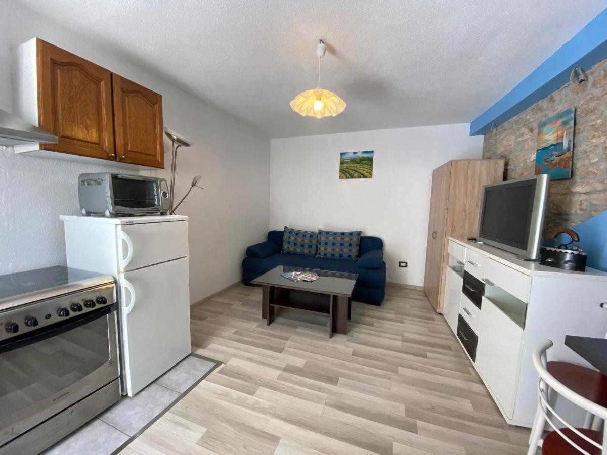 Studio Apartment Elsa Galizana Экстерьер фото